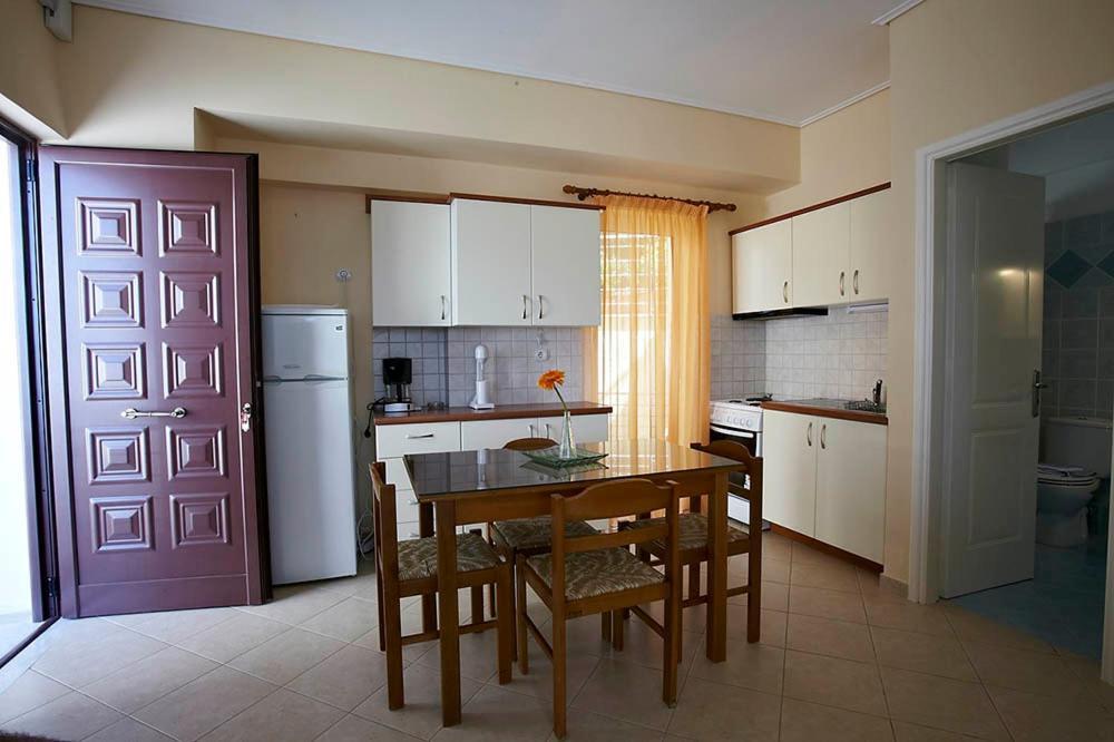Sunday Apartments Nauplia Habitación foto